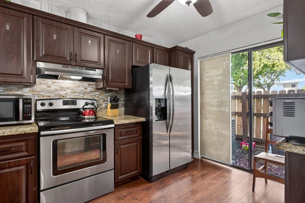 2122 NE 44th Street Lighthouse Point, FL 33064