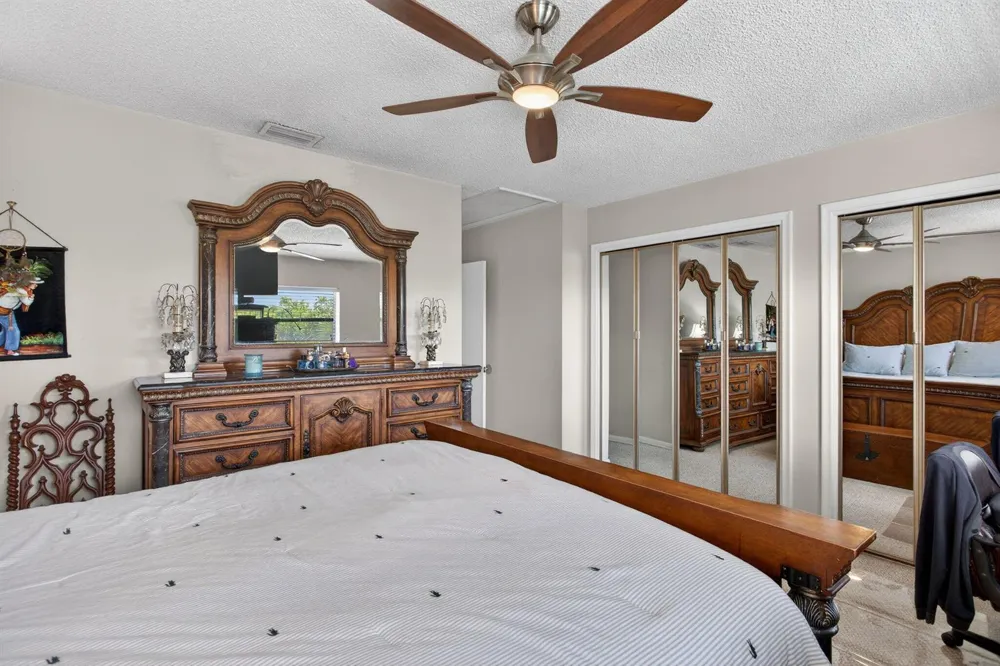 2122 NE 44th Street Lighthouse Point, FL 33064