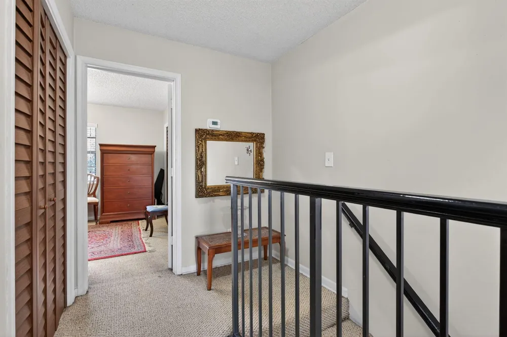 2122 NE 44th Street Lighthouse Point, FL 33064