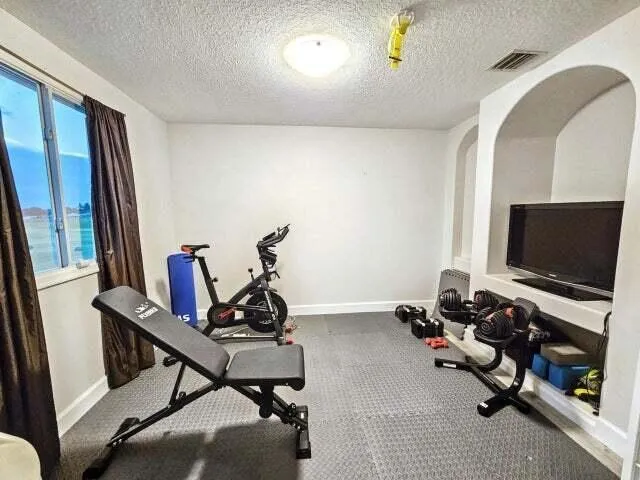 1225 Avondale Lane West Palm Beach, FL 33409