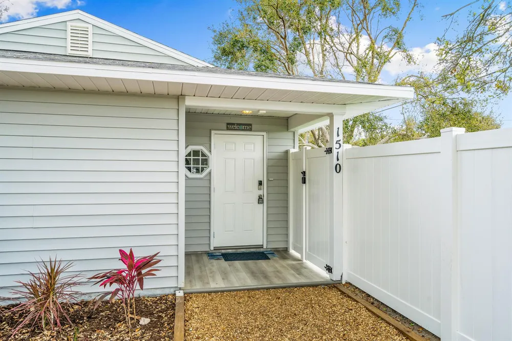 1510 3rd Court Vero Beach, FL 32960