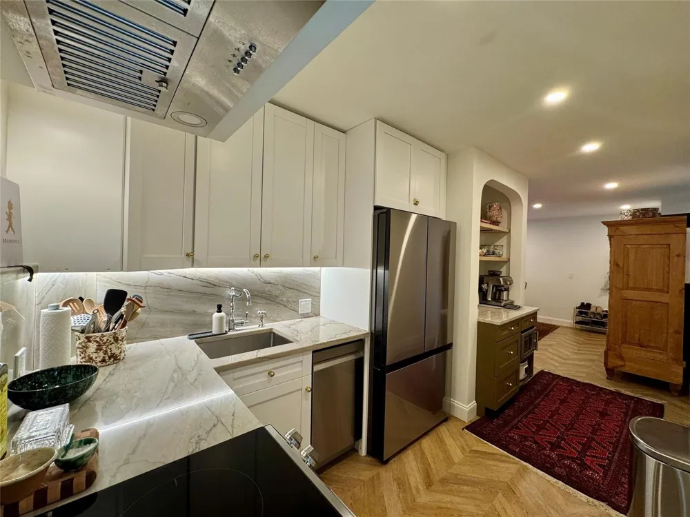 9 NE 19th Court #211C Wilton Manors, FL 33305