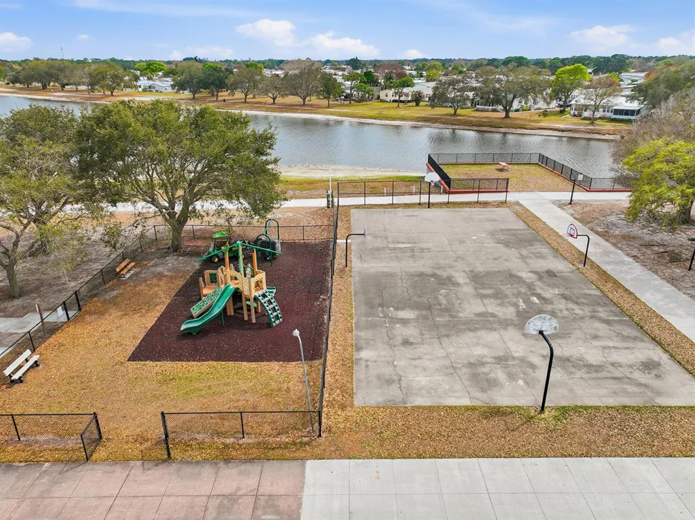 566 Dolphin Circle Barefoot Bay, FL 32976