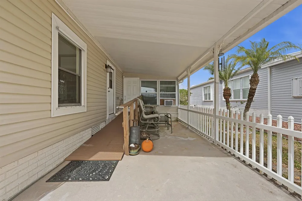 566 Dolphin Circle Barefoot Bay, FL 32976