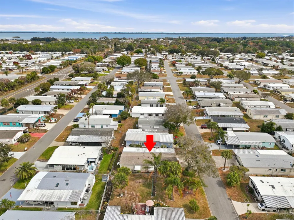 566 Dolphin Circle Barefoot Bay, FL 32976