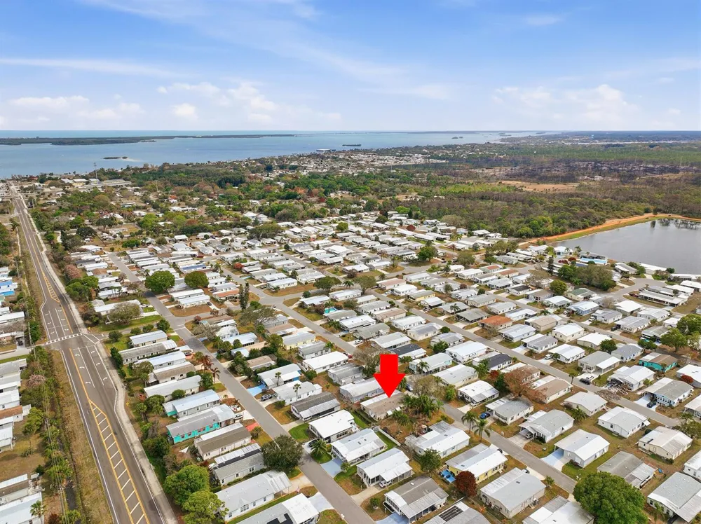 566 Dolphin Circle Barefoot Bay, FL 32976