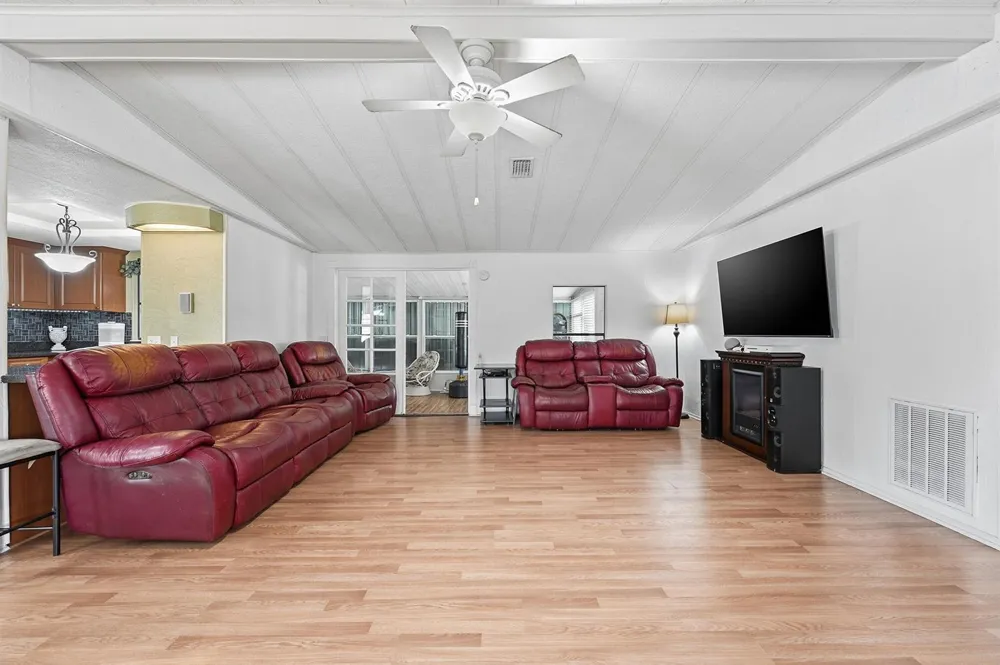 566 Dolphin Circle Barefoot Bay, FL 32976
