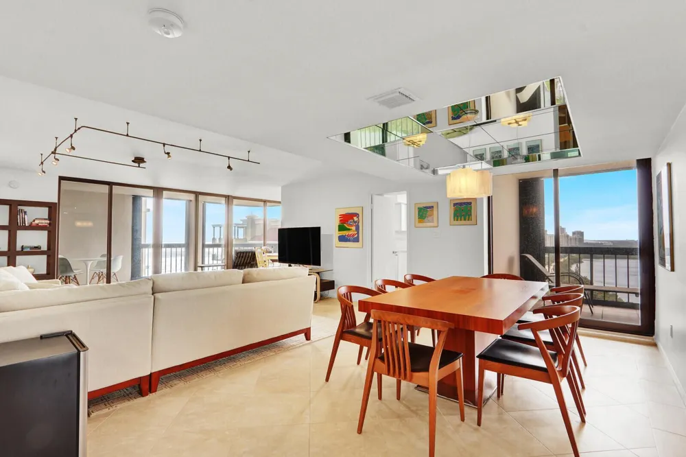 5380 Ocean Drive #18a Singer Island, FL 33404