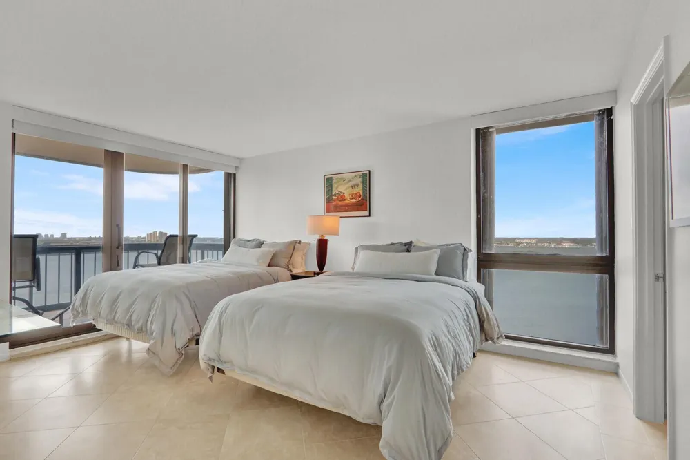 5380 Ocean Drive #18a Singer Island, FL 33404