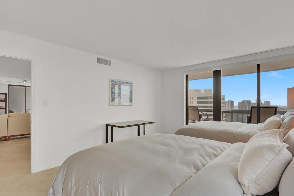 5380 Ocean Drive #18a Singer Island, FL 33404