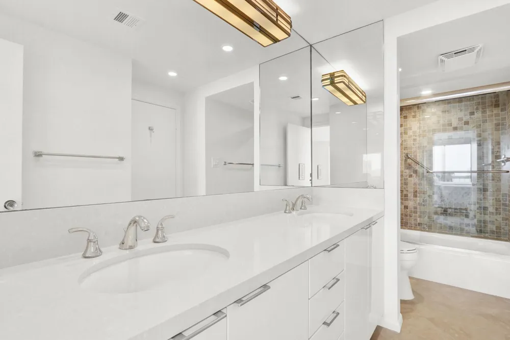 5380 Ocean Drive #18a Singer Island, FL 33404