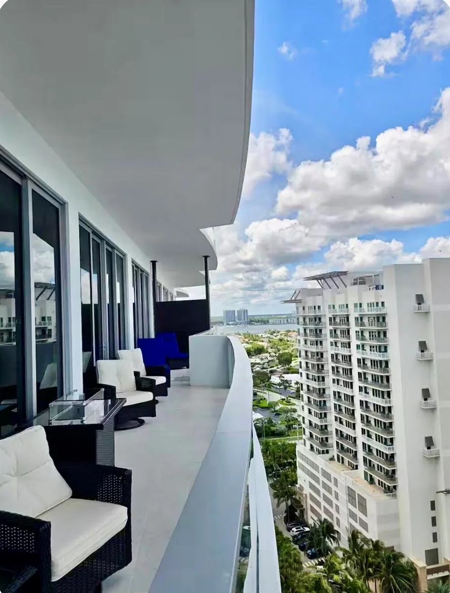 3100 N Ocean Drive #H1801 Singer Island, FL 33404