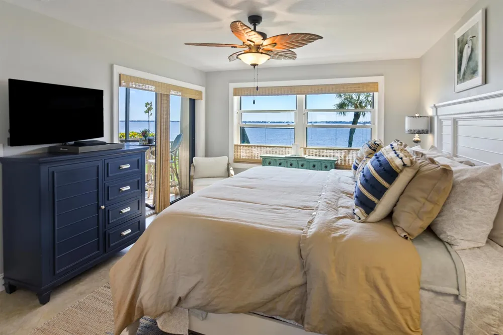 4440 NE Sandpebble Trace #104 Stuart, FL 34996