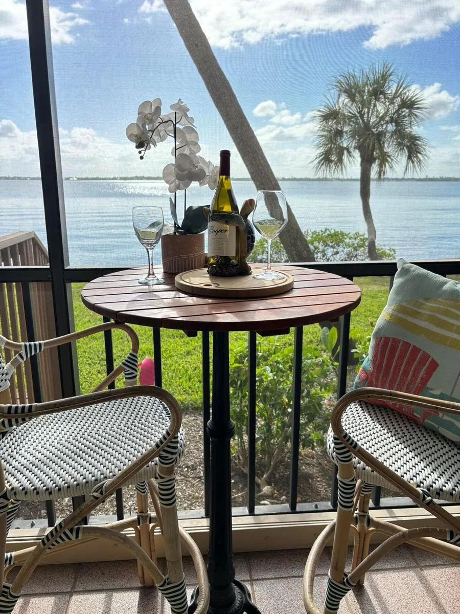 4440 NE Sandpebble Trace #104 Stuart, FL 34996