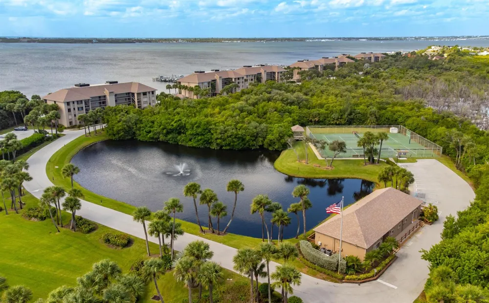 4440 NE Sandpebble Trace #104 Stuart, FL 34996