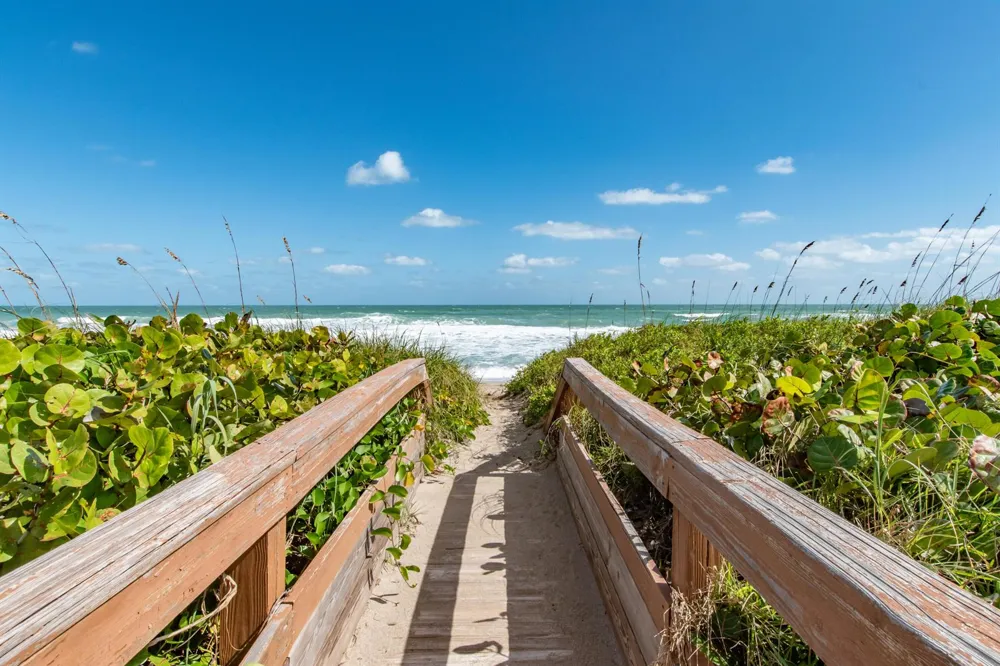 4440 NE Sandpebble Trace #104 Stuart, FL 34996