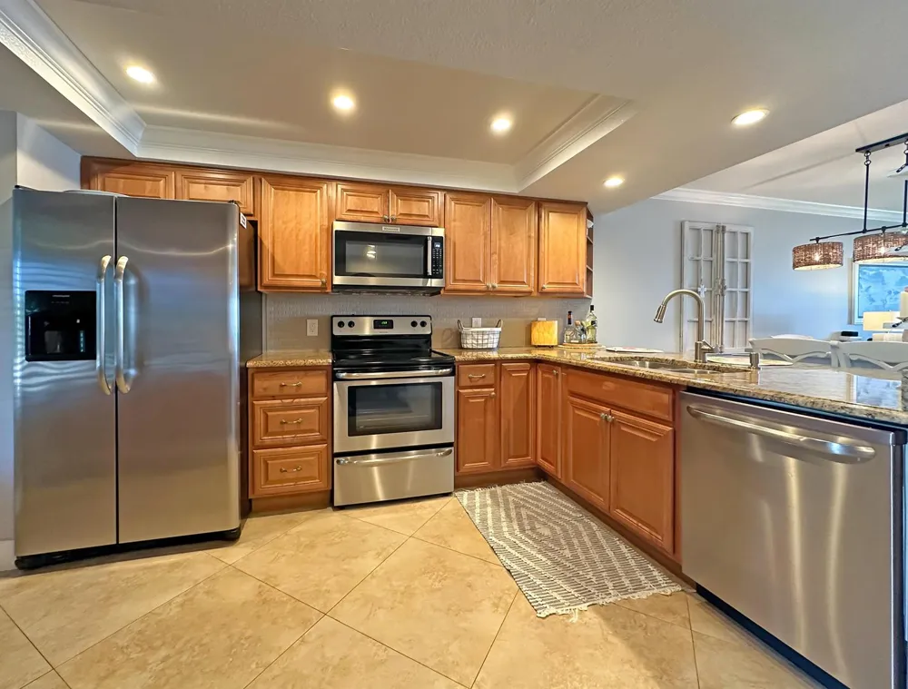 4440 NE Sandpebble Trace #104 Stuart, FL 34996