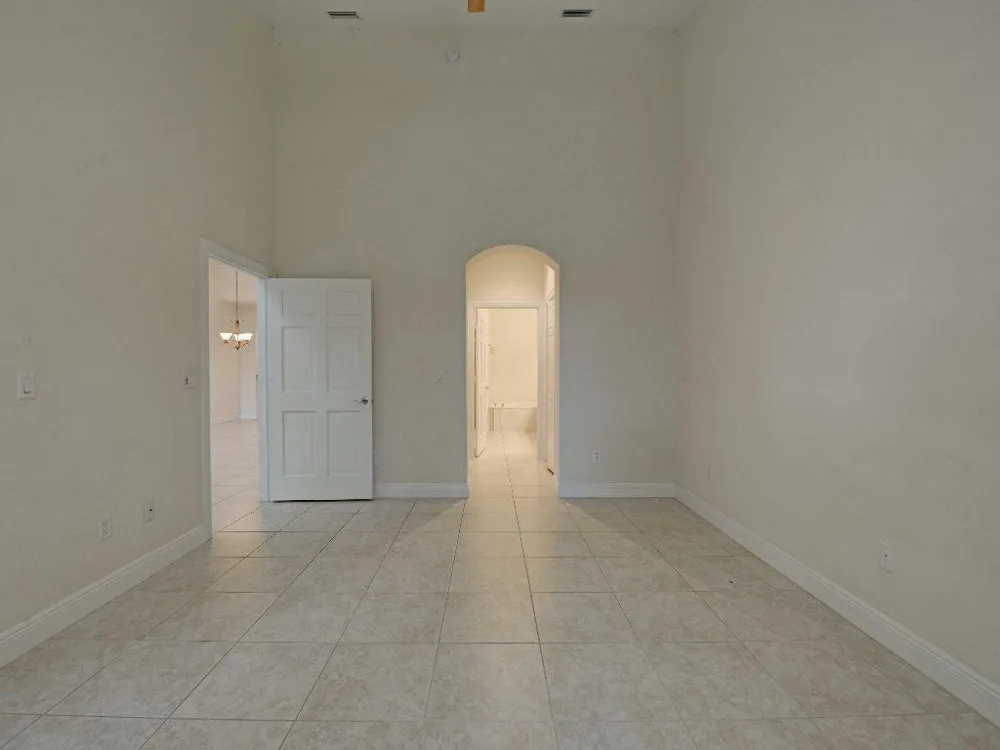 1645 Baseline Lane Vero Beach, FL 32967