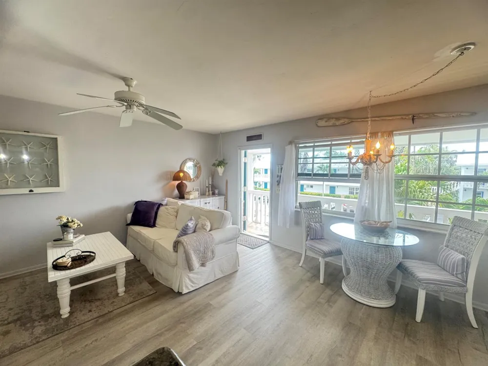 5505 Ocean Boulevard #3-205 Ocean Ridge, FL 33435