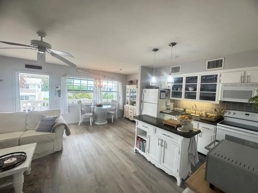 5505 Ocean Boulevard #3-205 Ocean Ridge, FL 33435