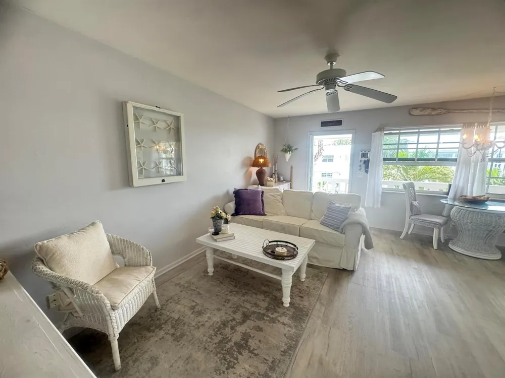 5505 Ocean Boulevard #3-205 Ocean Ridge, FL 33435