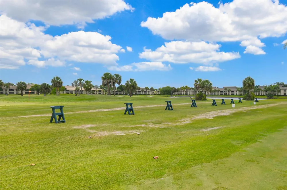 20 Plantation Drive #101 Vero Beach, FL 32966