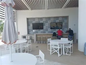 16385 Biscayne Boulevard #1018 North Miami Beach, FL 33160