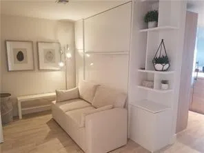 16385 Biscayne Boulevard #1018 North Miami Beach, FL 33160