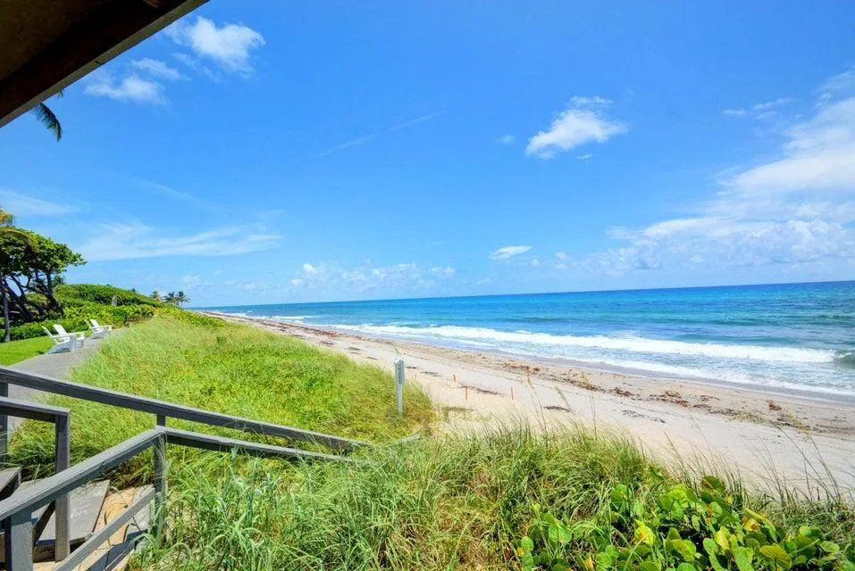 5505 Ocean Boulevard #5-203 Ocean Ridge, FL 33435