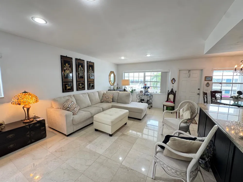 5505 Ocean Boulevard #5-203 Ocean Ridge, FL 33435