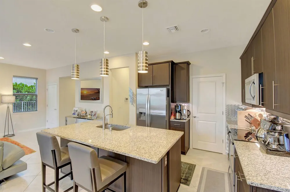 1105 Banyan Drive Hollywood, FL 33021