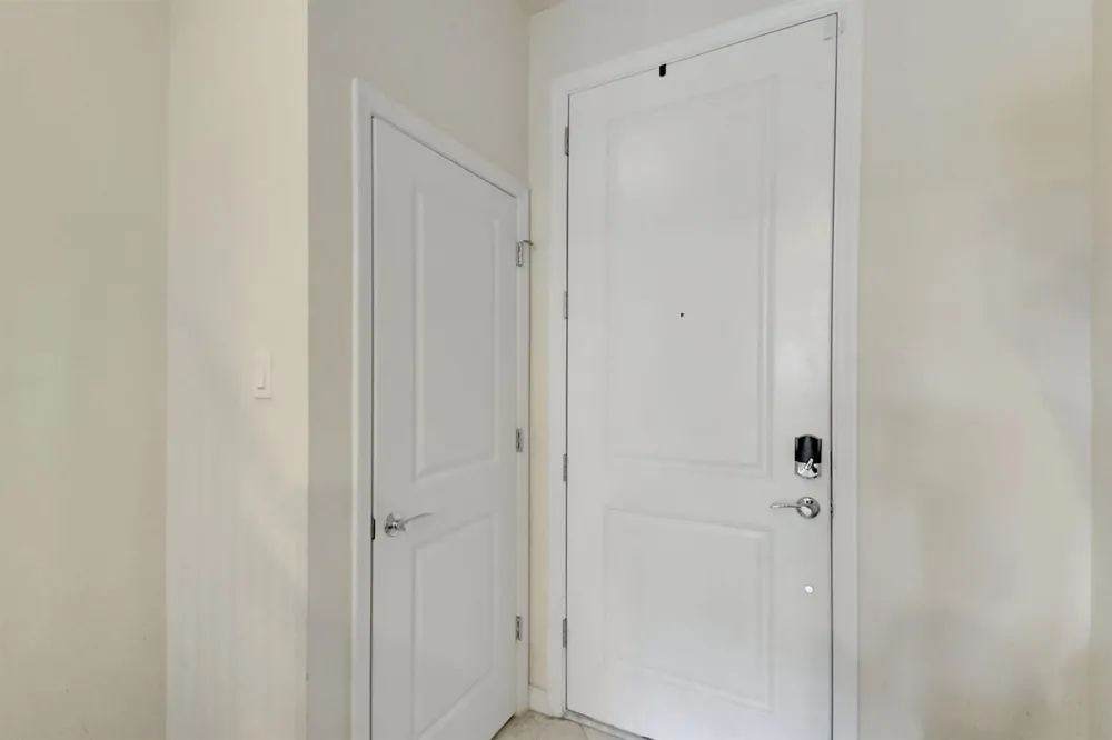 1105 Banyan Drive Hollywood, FL 33021