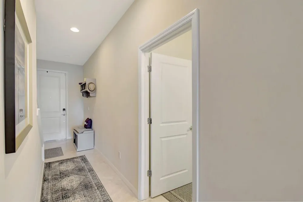 1105 Banyan Drive Hollywood, FL 33021