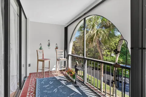 5601 Highway A1a #200n