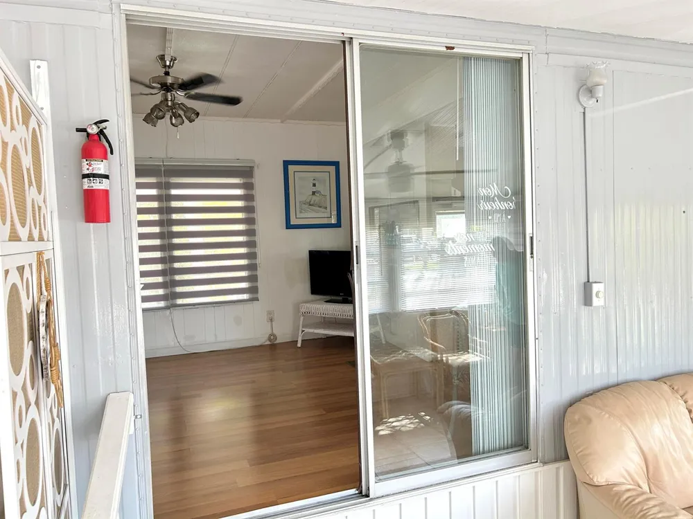 615 Alamanda Lane Deerfield Beach, FL 33442