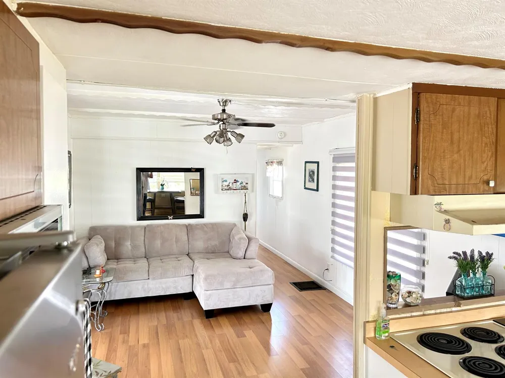 615 Alamanda Lane Deerfield Beach, FL 33442