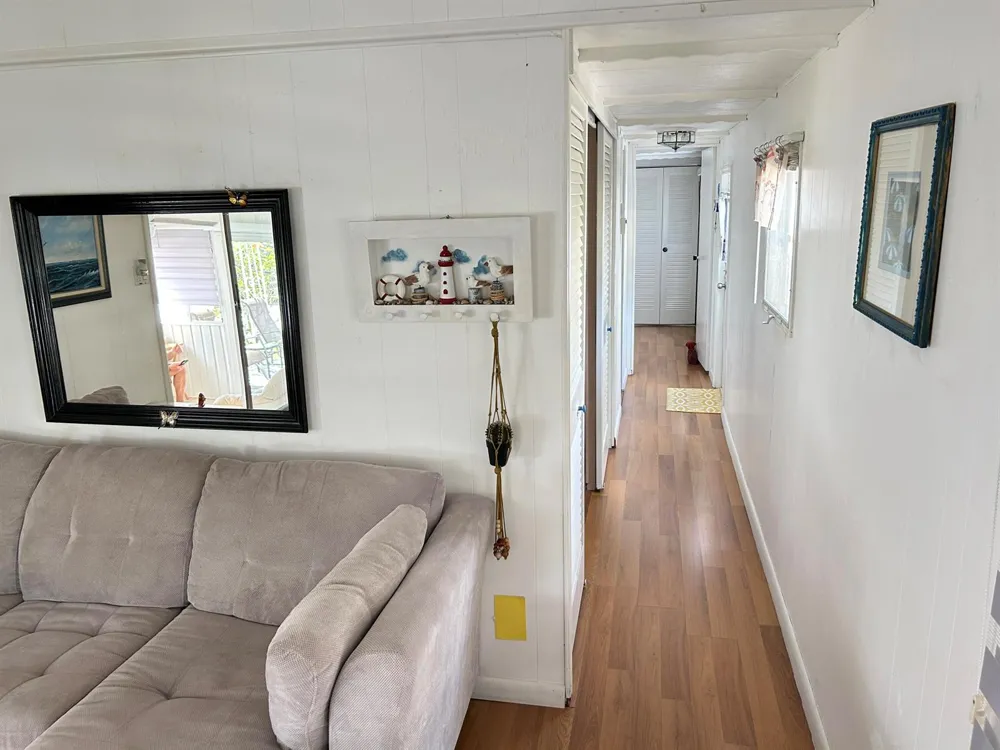 615 Alamanda Lane Deerfield Beach, FL 33442
