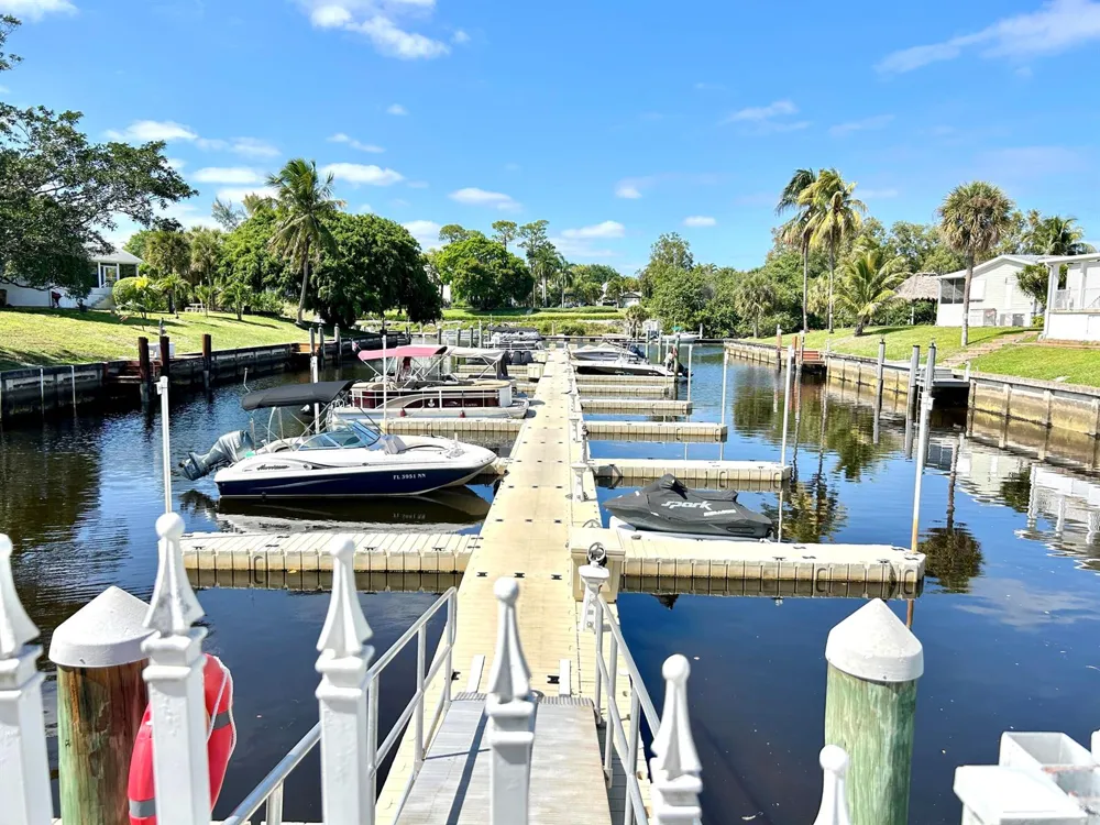 615 Alamanda Lane Deerfield Beach, FL 33442