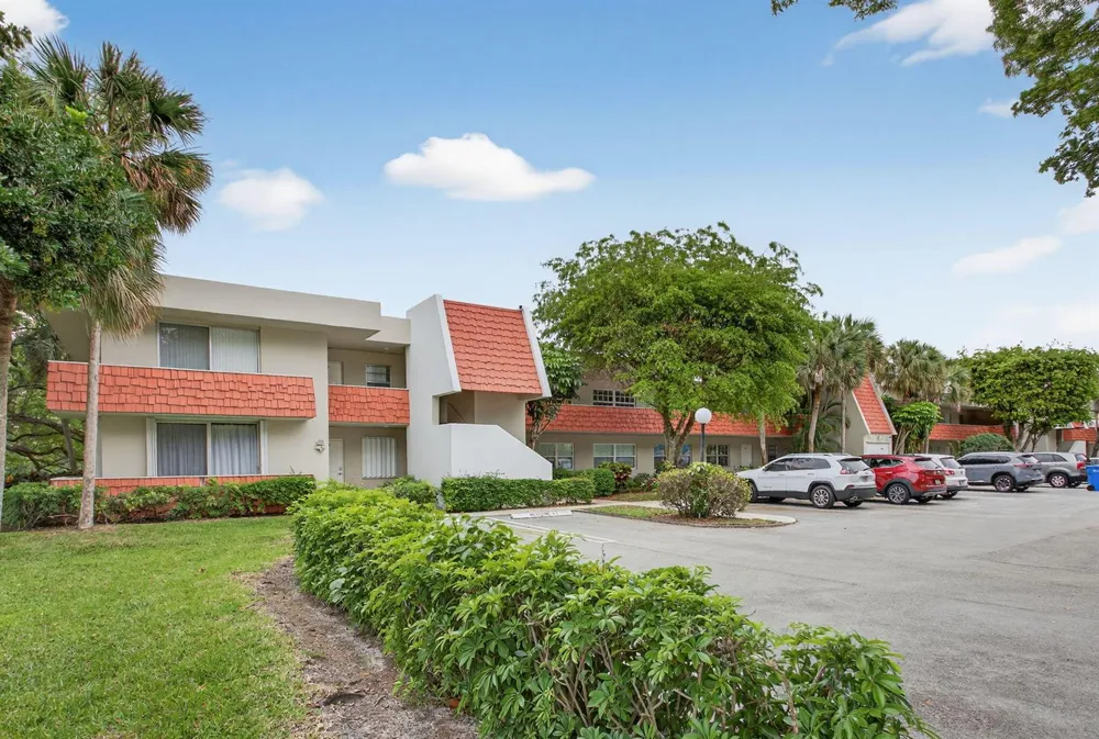 800 Cypress Boulevard #204a Pompano Beach, FL 33069