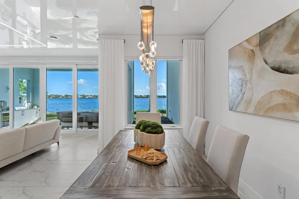 100 Water Club Court North Palm Beach, FL 33408