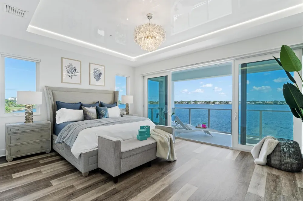 100 Water Club Court North Palm Beach, FL 33408