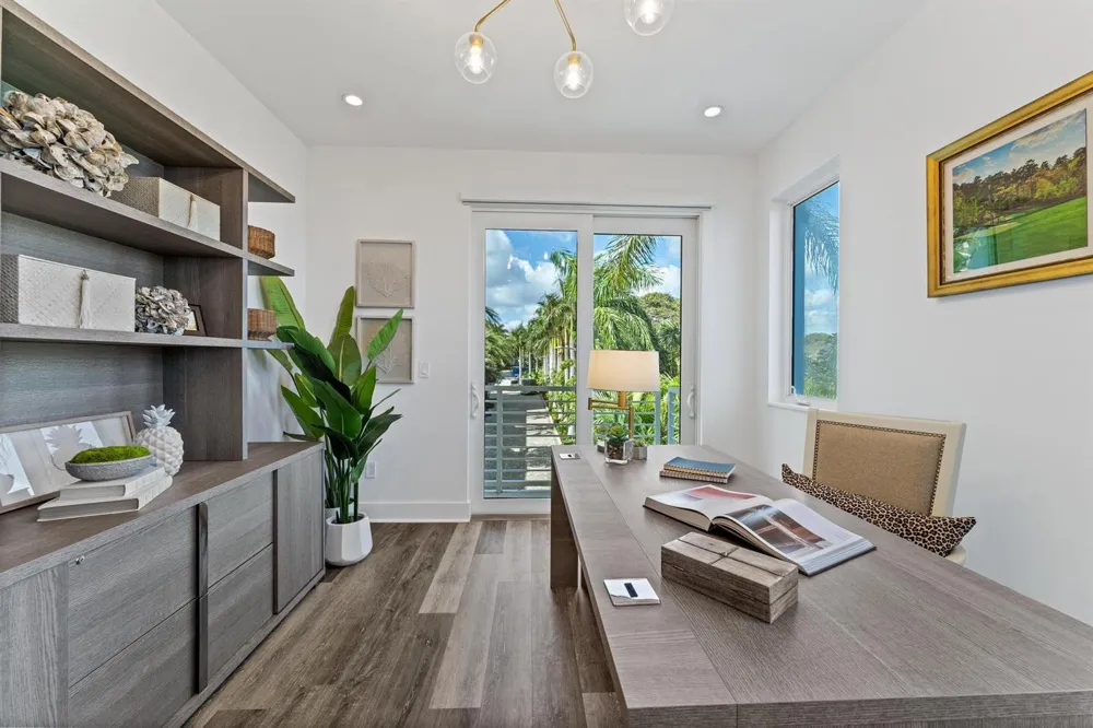 100 Water Club Court North Palm Beach, FL 33408