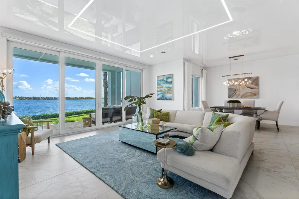 100 Water Club Court North Palm Beach, FL 33408