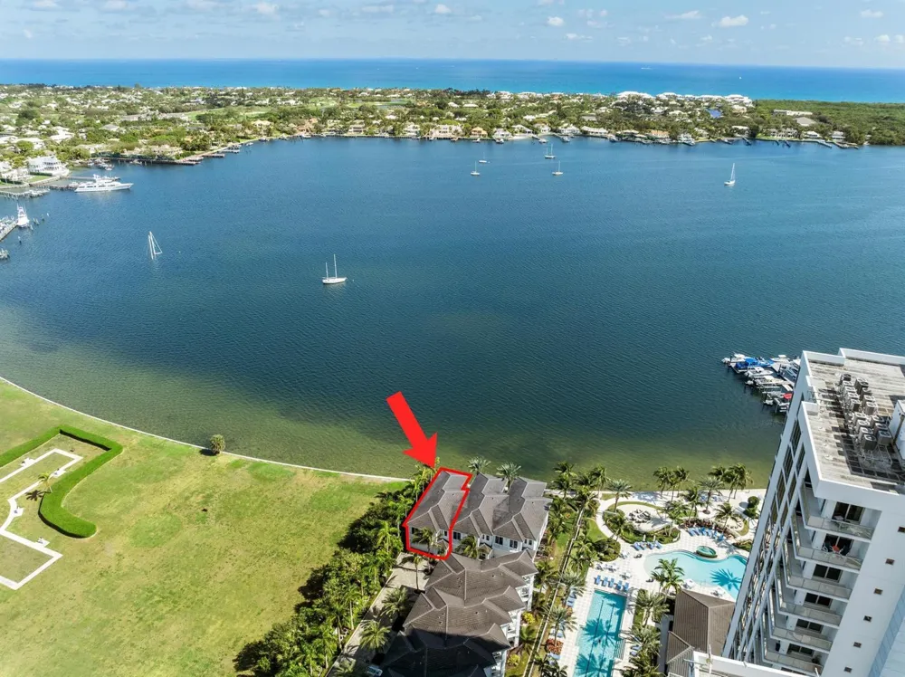 100 Water Club Court North Palm Beach, FL 33408