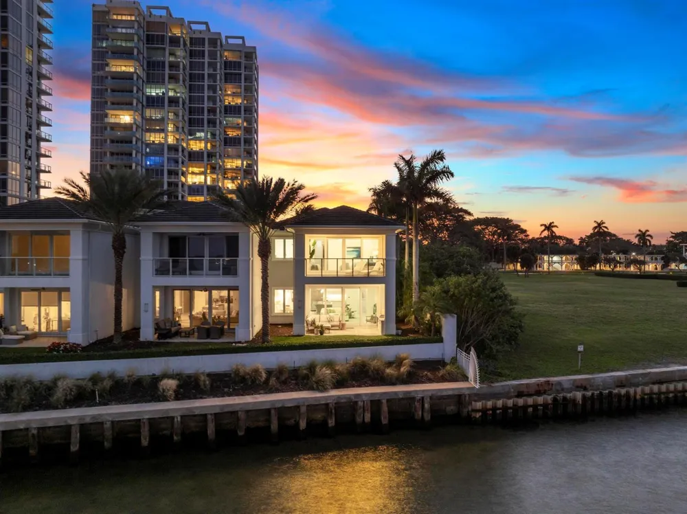 100 Water Club Court North Palm Beach, FL 33408