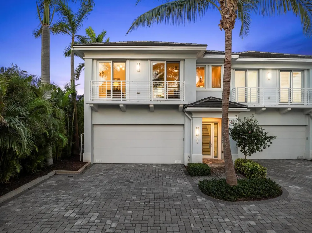 100 Water Club Court North Palm Beach, FL 33408