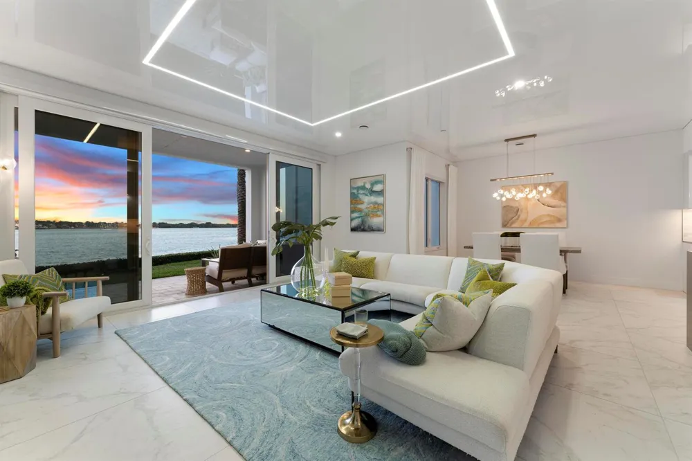 100 Water Club Court North Palm Beach, FL 33408