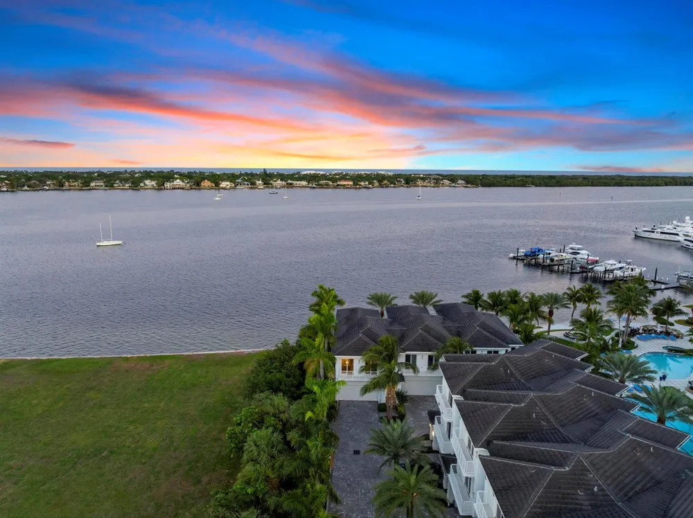 100 Water Club Court North Palm Beach, FL 33408