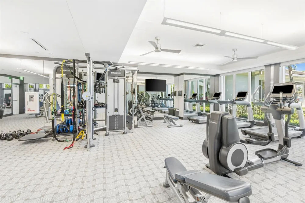 100 Water Club Court North Palm Beach, FL 33408