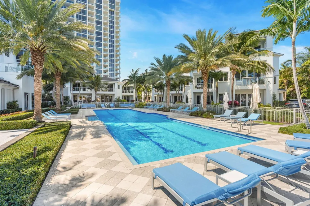 100 Water Club Court North Palm Beach, FL 33408